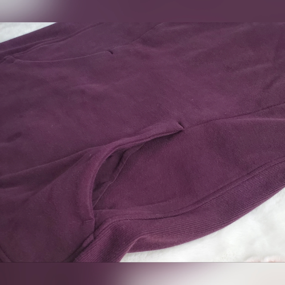 Lululemon Purple Sweatshirt - Size 10 - Picture 9 of 15